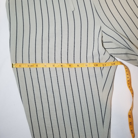 NWT New York Clothing Co. Loose Fit Striped Pants - Picture 4 of 5